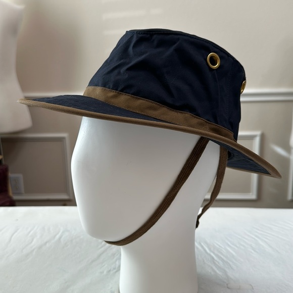 Tilley OUTBACK hat - Navy/British Tan - Picture 2 of 15